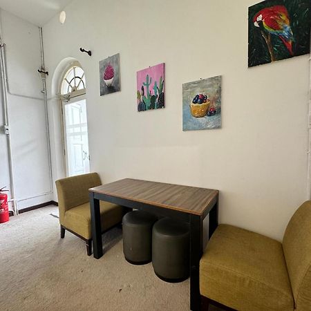 Moustachz Hauze , Georgetown Otel Dış mekan fotoğraf