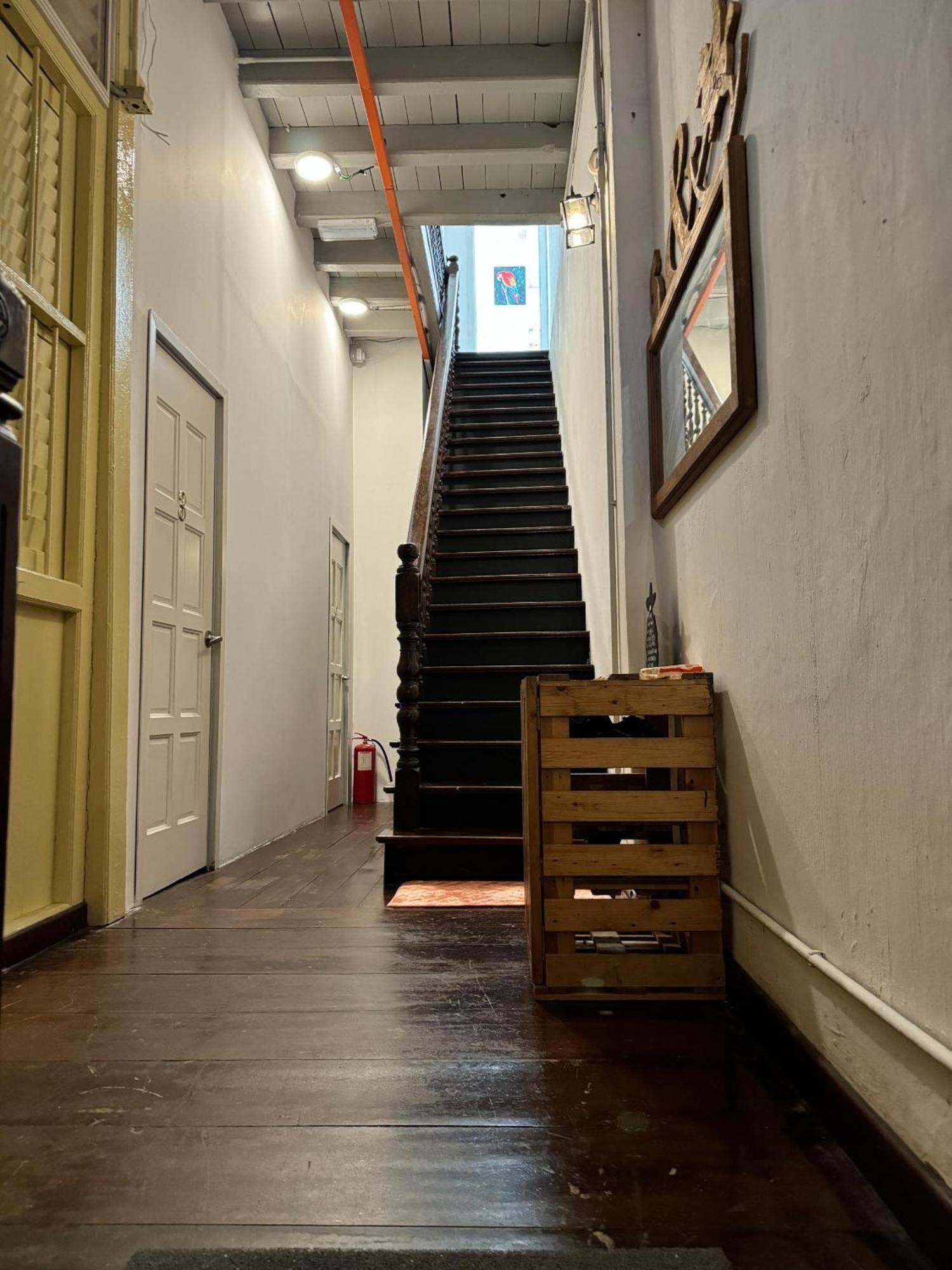 Moustachz Hauze , Georgetown Otel Dış mekan fotoğraf